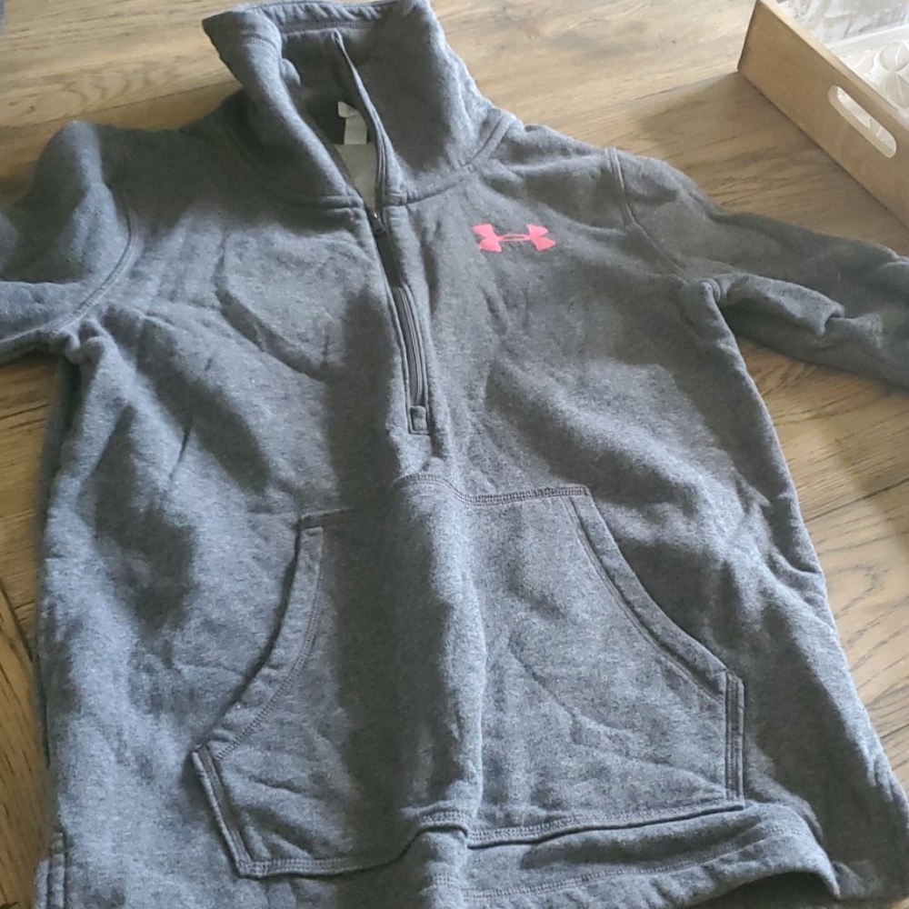 Gray Under Armour 3 quarter zip pullover